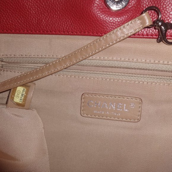 Chanel Shopping Expandable Zip Around Cc Caviar Leather Shoulder Bag - Picture 12 of 13